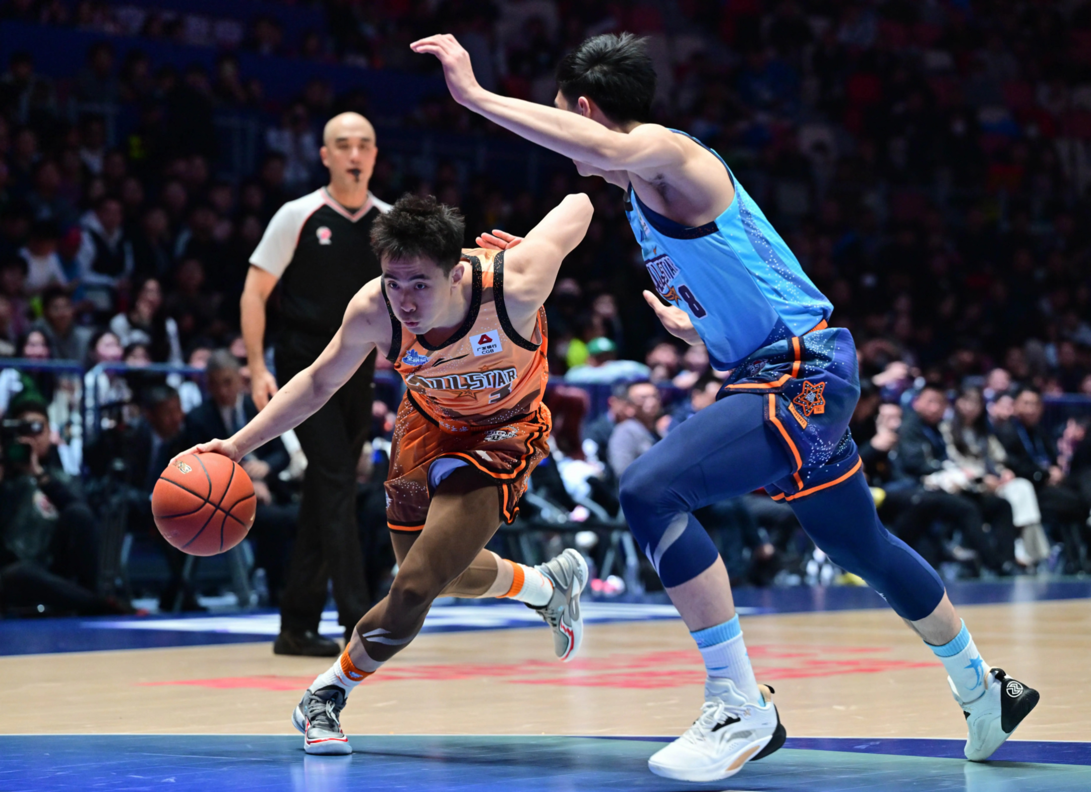 麻将胡了官方 -包含尼斯队长鼓劲备战CBA季后赛冲刺阶段底特律活塞备战足总杯，今晨纽约尼克斯调整名单以备英超瞬间刷屏的词条